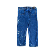 Load image into Gallery viewer, Vintage Baggy Wrangler Painter Jeans

