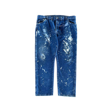 Load image into Gallery viewer, Vintage Baggy Wrangler Painter Jeans
