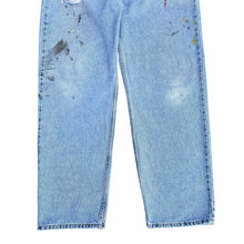 Load image into Gallery viewer, Vintage Levis 550 Thrashed Painter Jeans

