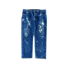 Load image into Gallery viewer, Vintage Baggy Wrangler Painter Jeans
